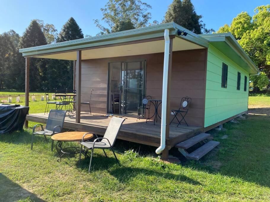 Pinbarren Green Lodges Noosa Extérieur photo